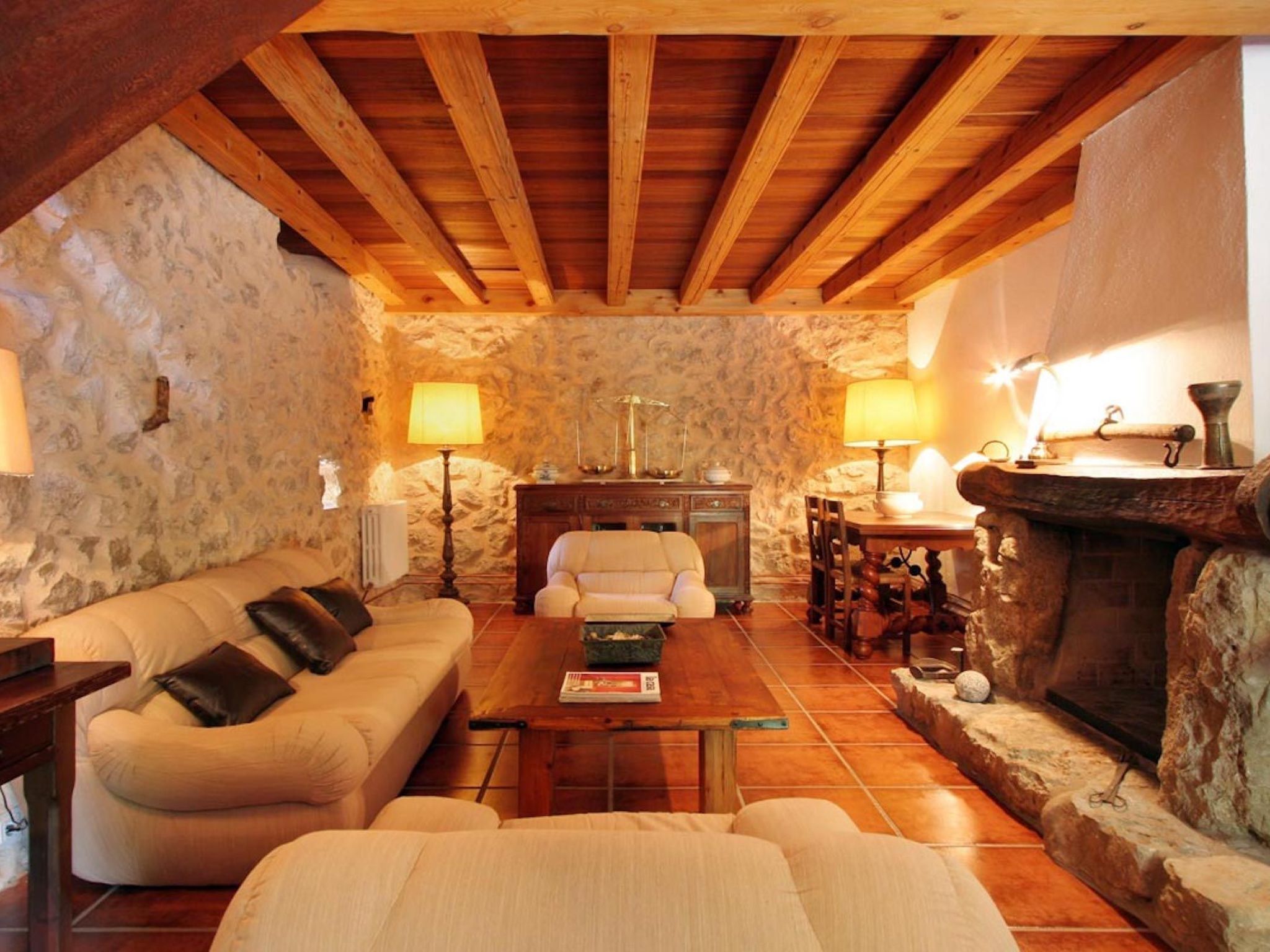 Guillo. 300 Jahre Geschichte an einem zeitlosen Ort-Binnen