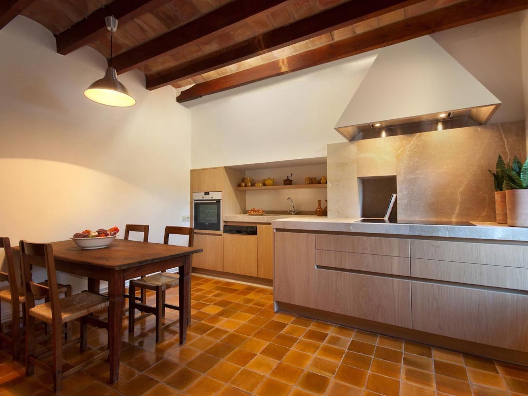 Guillo. 300 Jahre Geschichte an einem zeitlosen Ort-Binnen