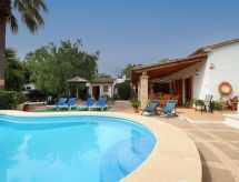 Vrijstaande villa in Pollença met verwarmd zwembad en weids uitzicht - thumbnail 2