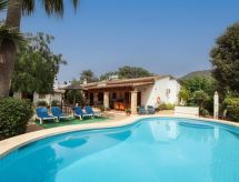 Vrijstaande villa in Pollença met verwarmd zwembad en weids uitzicht - thumbnail 4