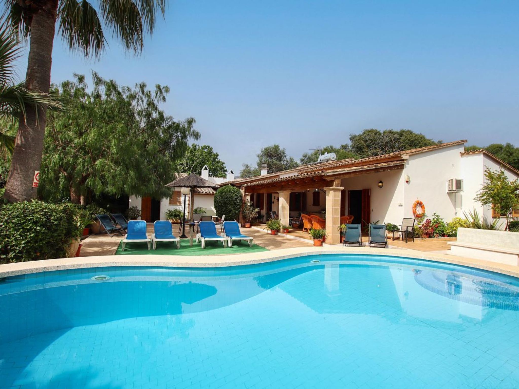 Schöne Villa in Pollensa mit beheiztem Pool-Binnen
