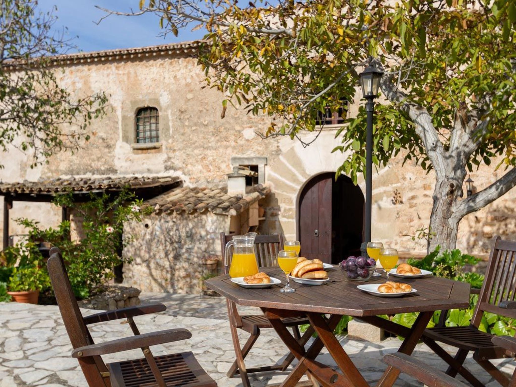 Tolle Finca in wunderschöner Landschaft-Binnen
