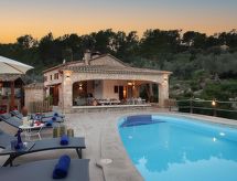 Villa Alordes: Rustiek familiehuis met privézwembad en panoramisch uitzicht bij Pollença - thumbnail 4