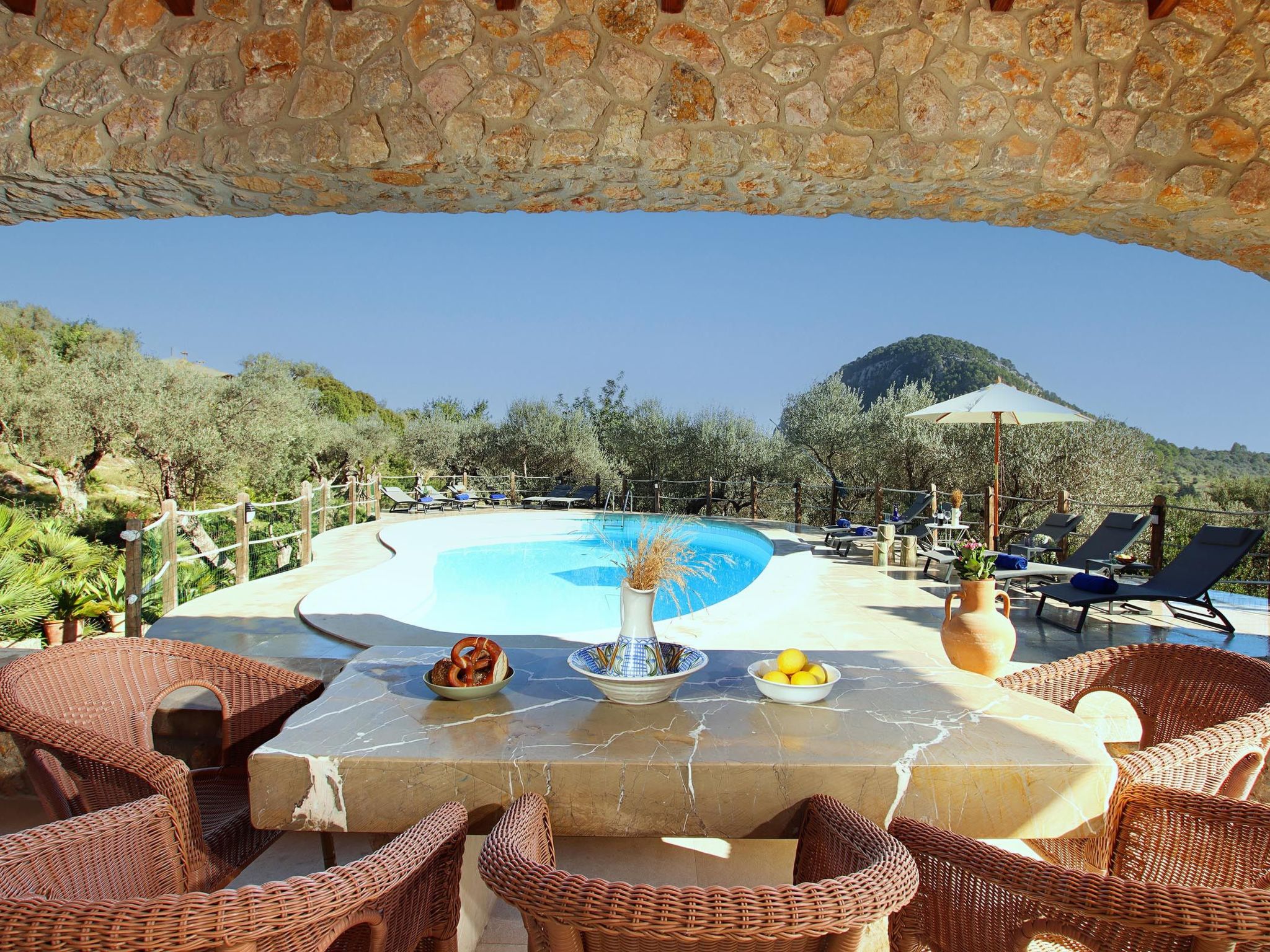 Villa Alordes, ein rustikales Haus mit fantastischer Aussicht-Binnen