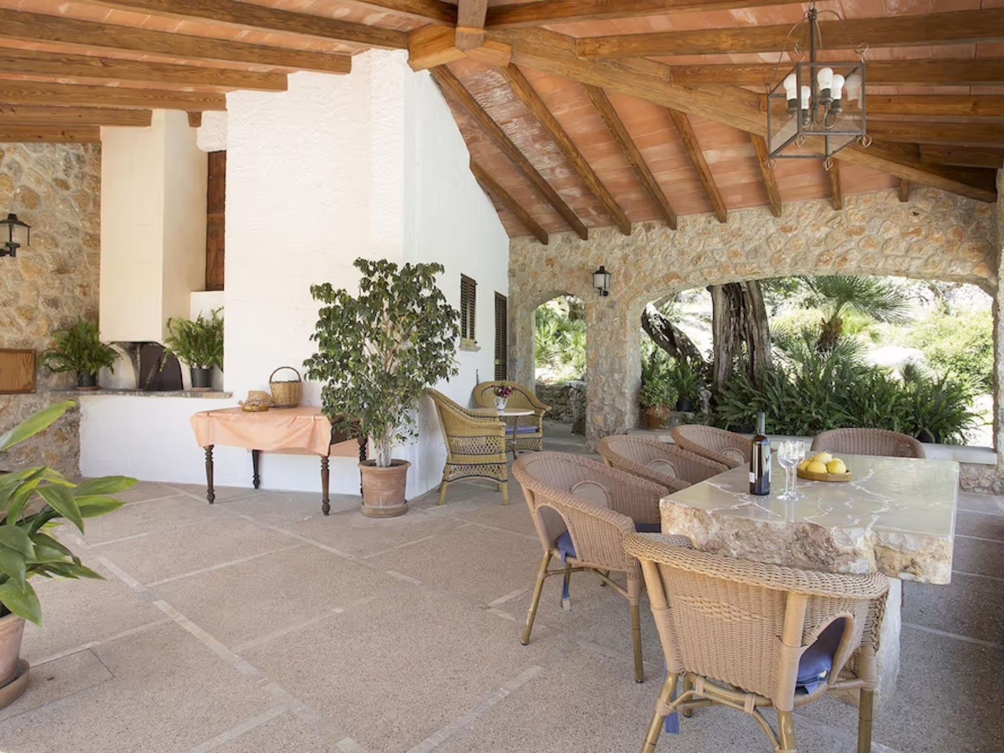 Villa Alordes, ein rustikales Haus mit fantastischer Aussicht-Binnen