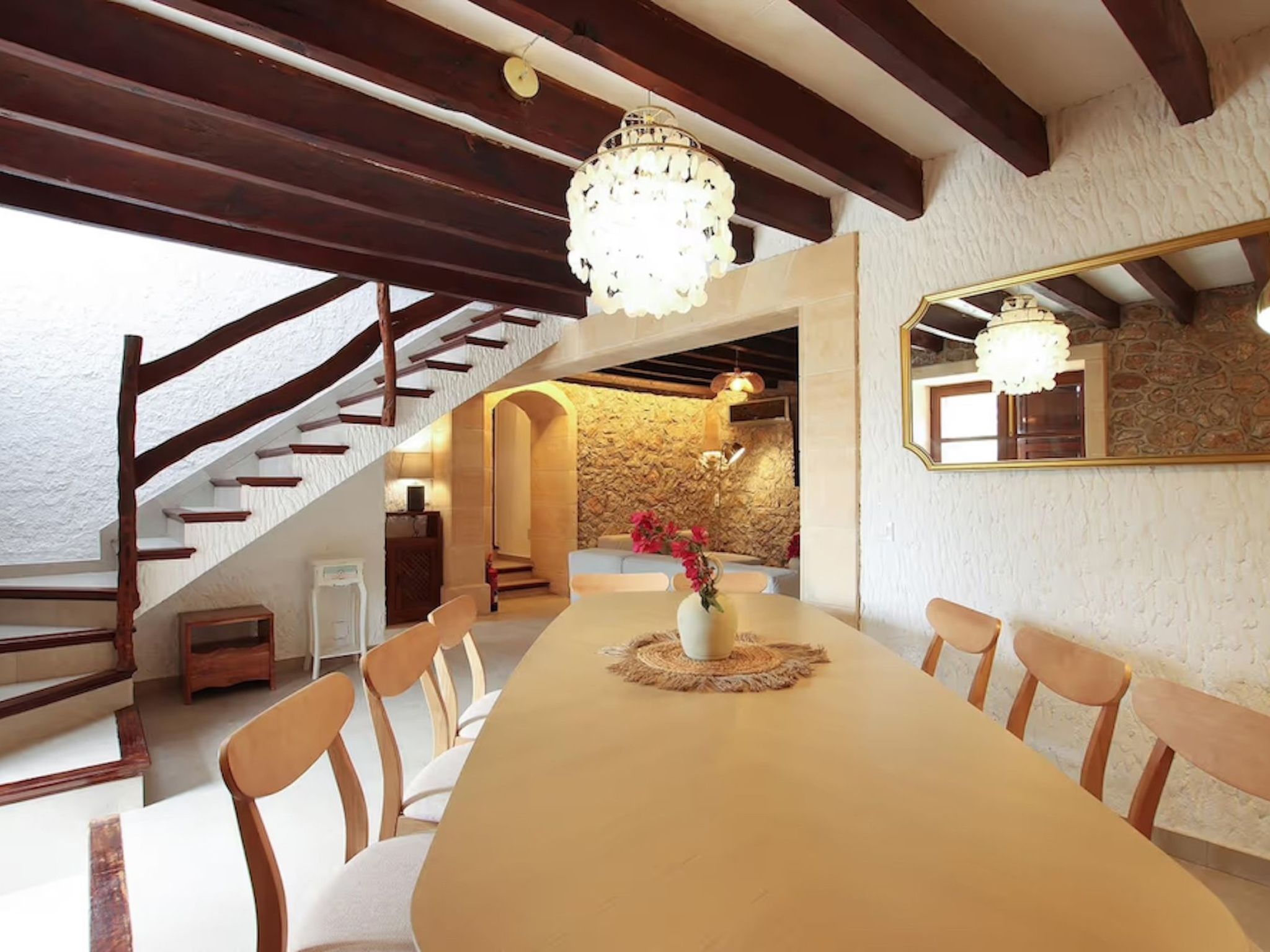 Villa Alordes, ein rustikales Haus mit fantastischer Aussicht-Binnen