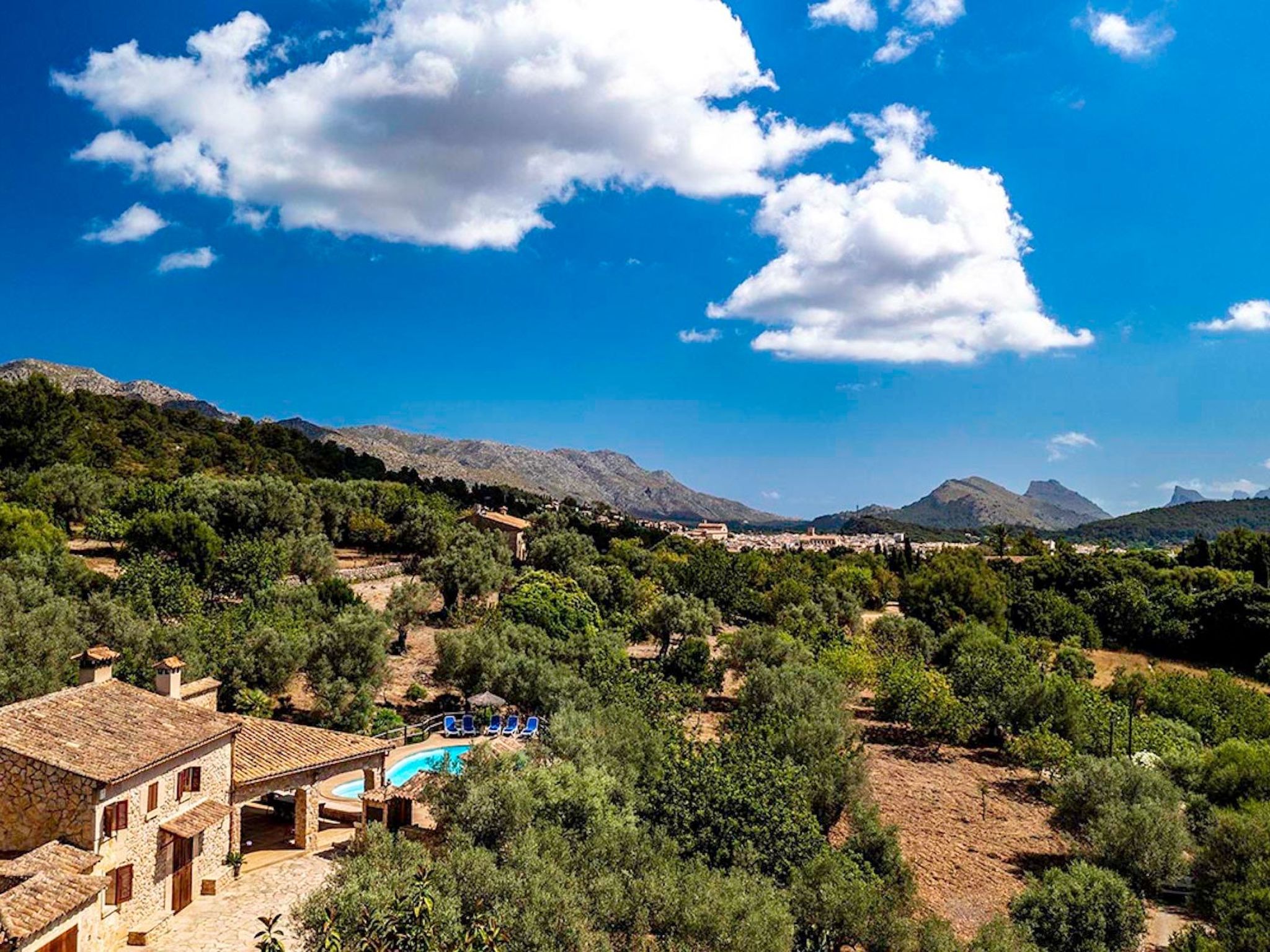 Villa Alordes, ein rustikales Haus mit fantastischer Aussicht-Binnen