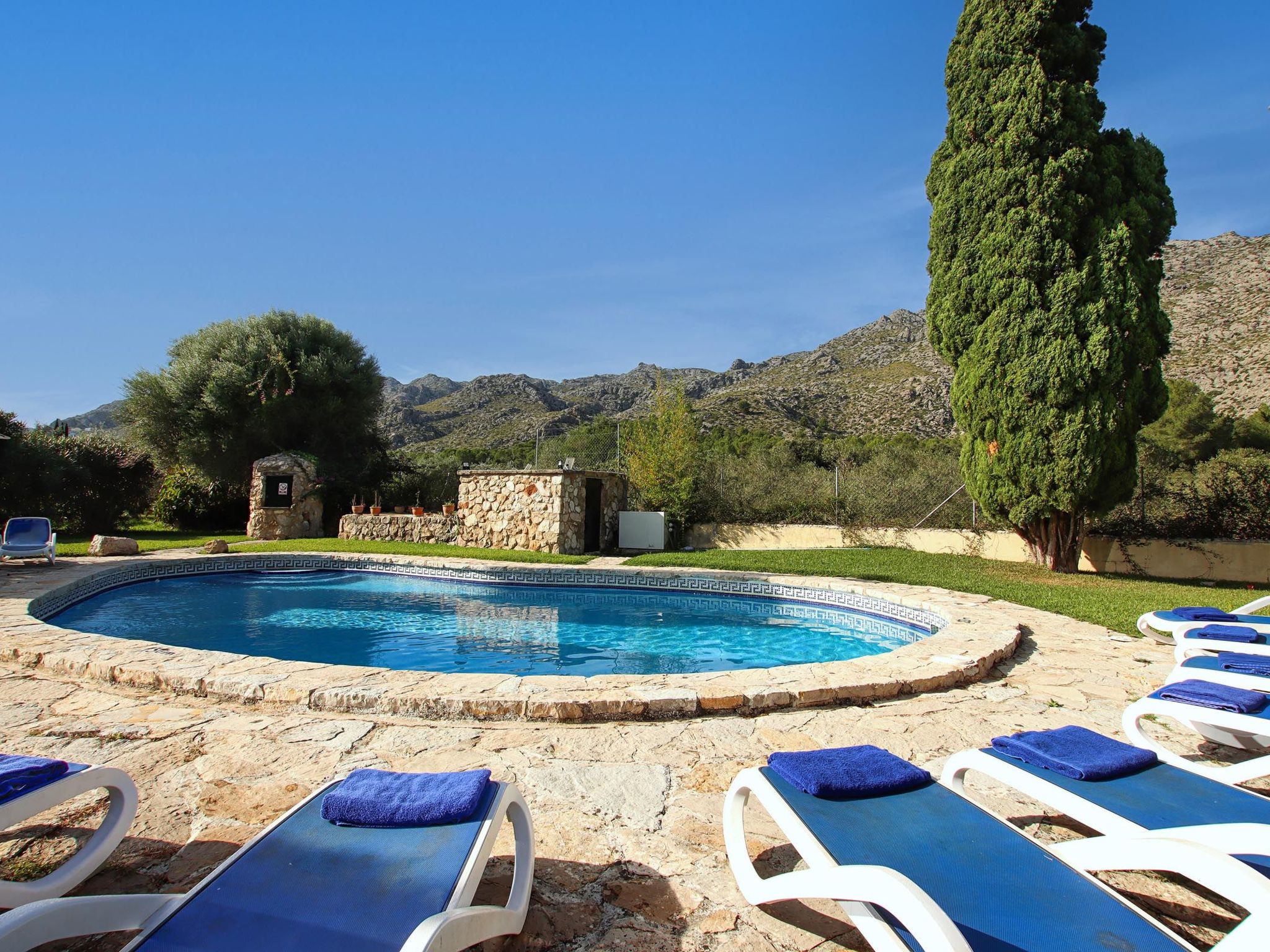 Charmante Villa in der Nähe von Cala San Vicente-Drinnen