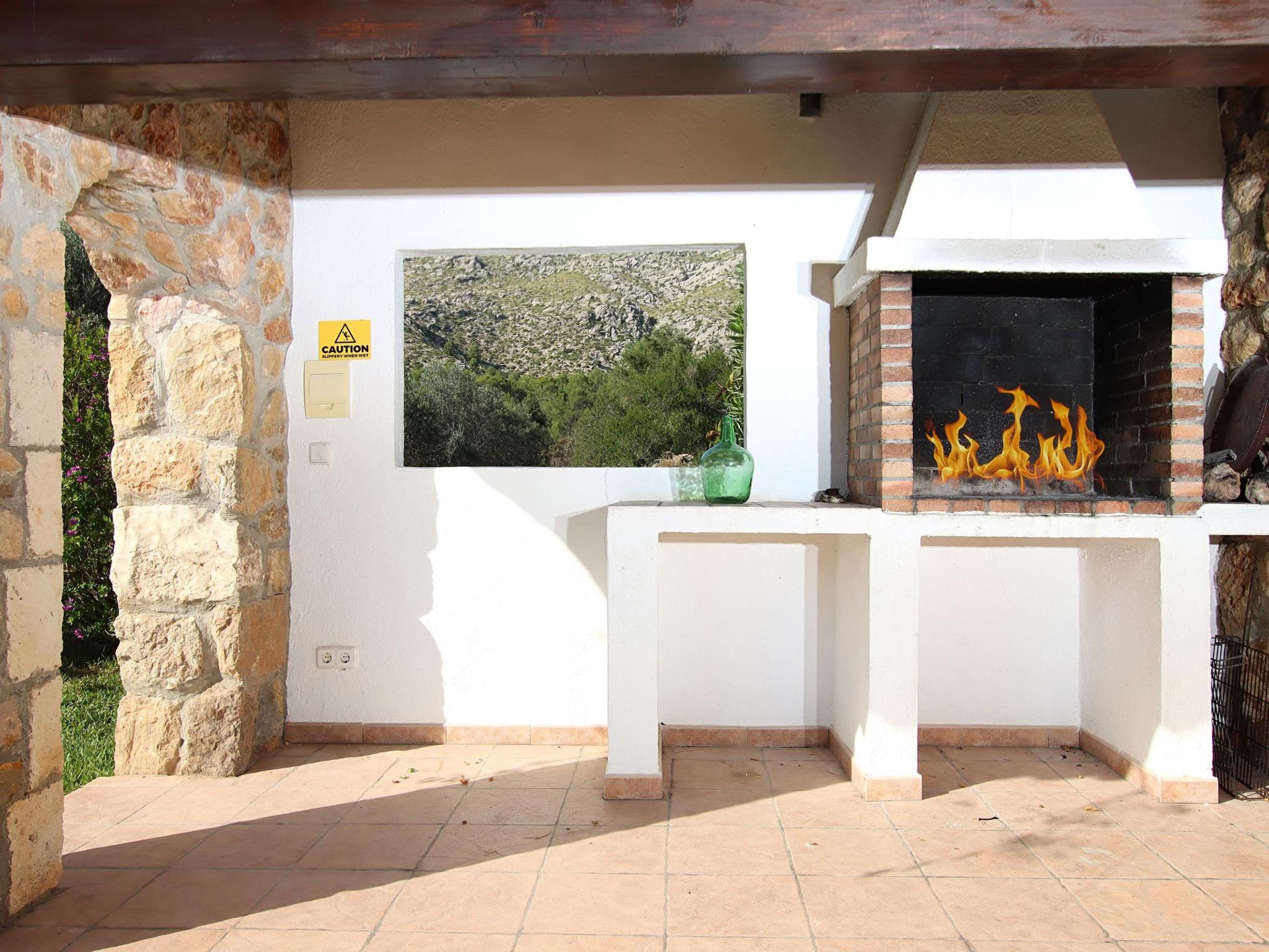 Charmante Villa in der Nähe von Cala San Vicente-Drinnen