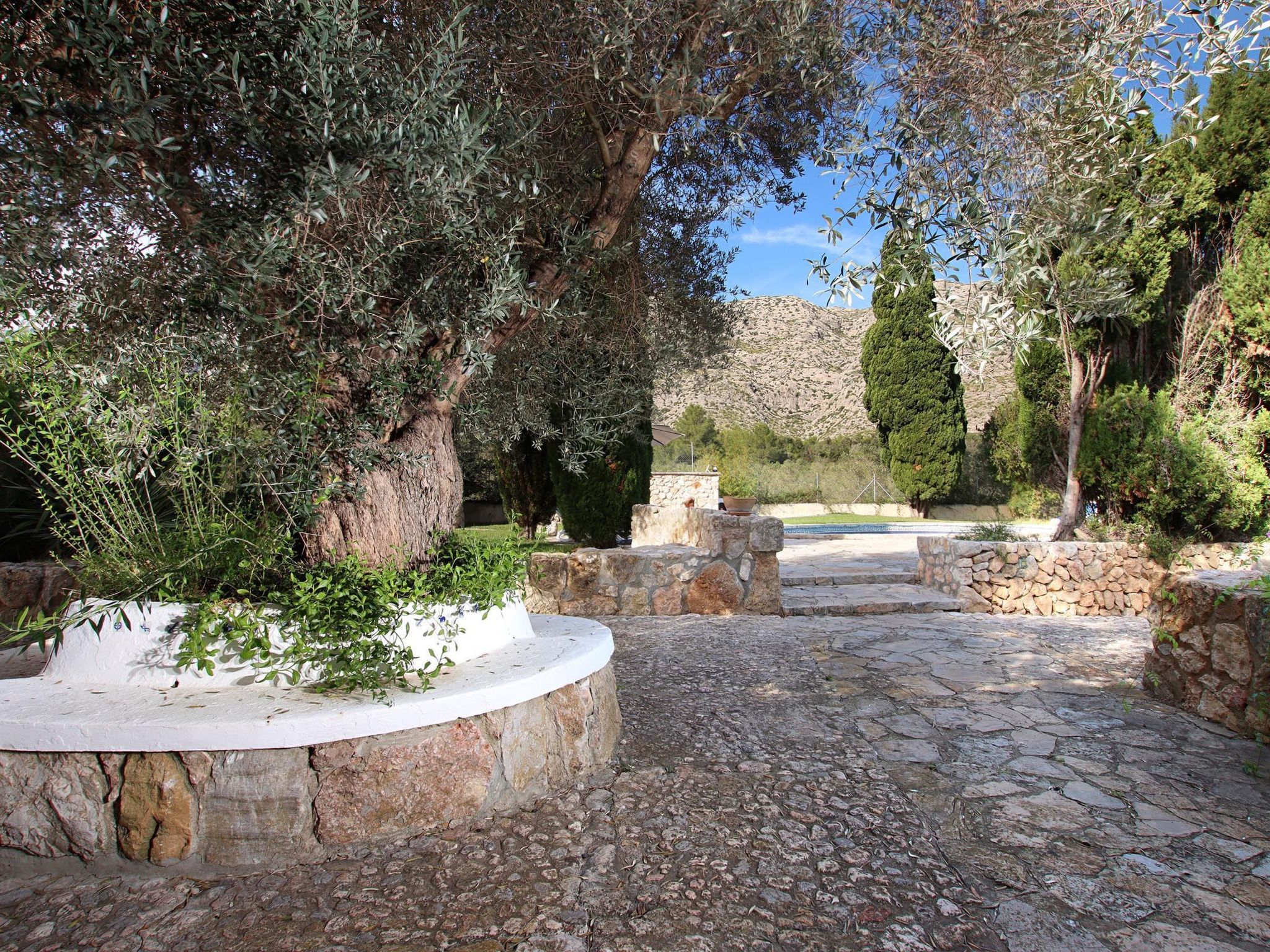 Charmante Villa in der Nähe von Cala San Vicente-Drinnen