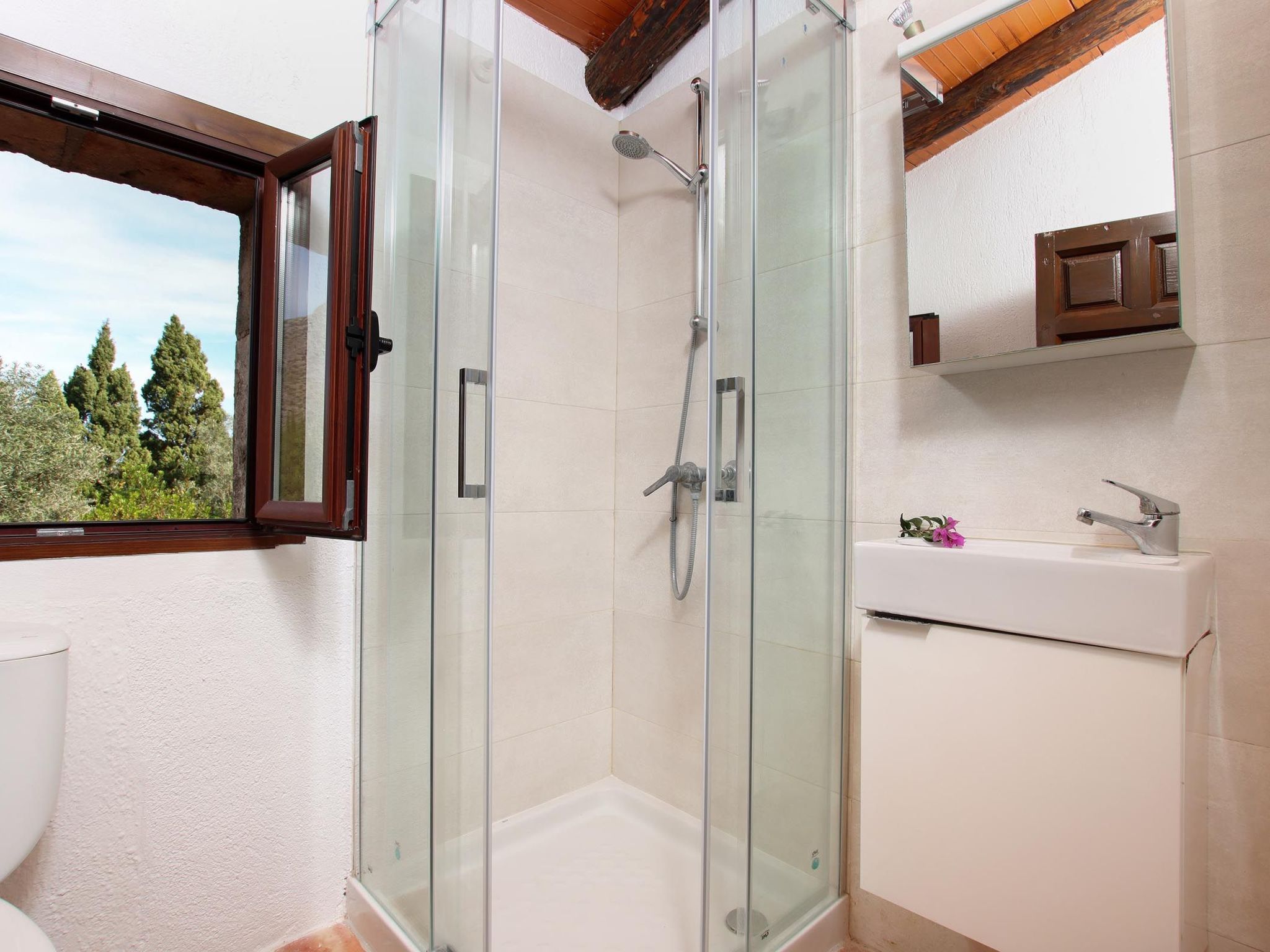 Charmante Villa in der Nähe von Cala San Vicente-Drinnen