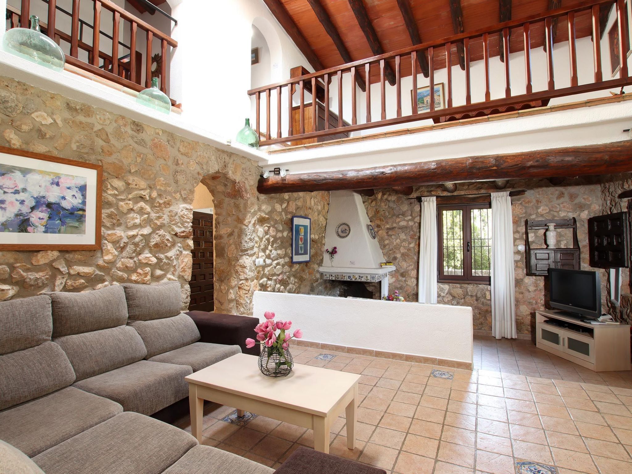 Charmante Villa in der Nähe von Cala San Vicente-Drinnen