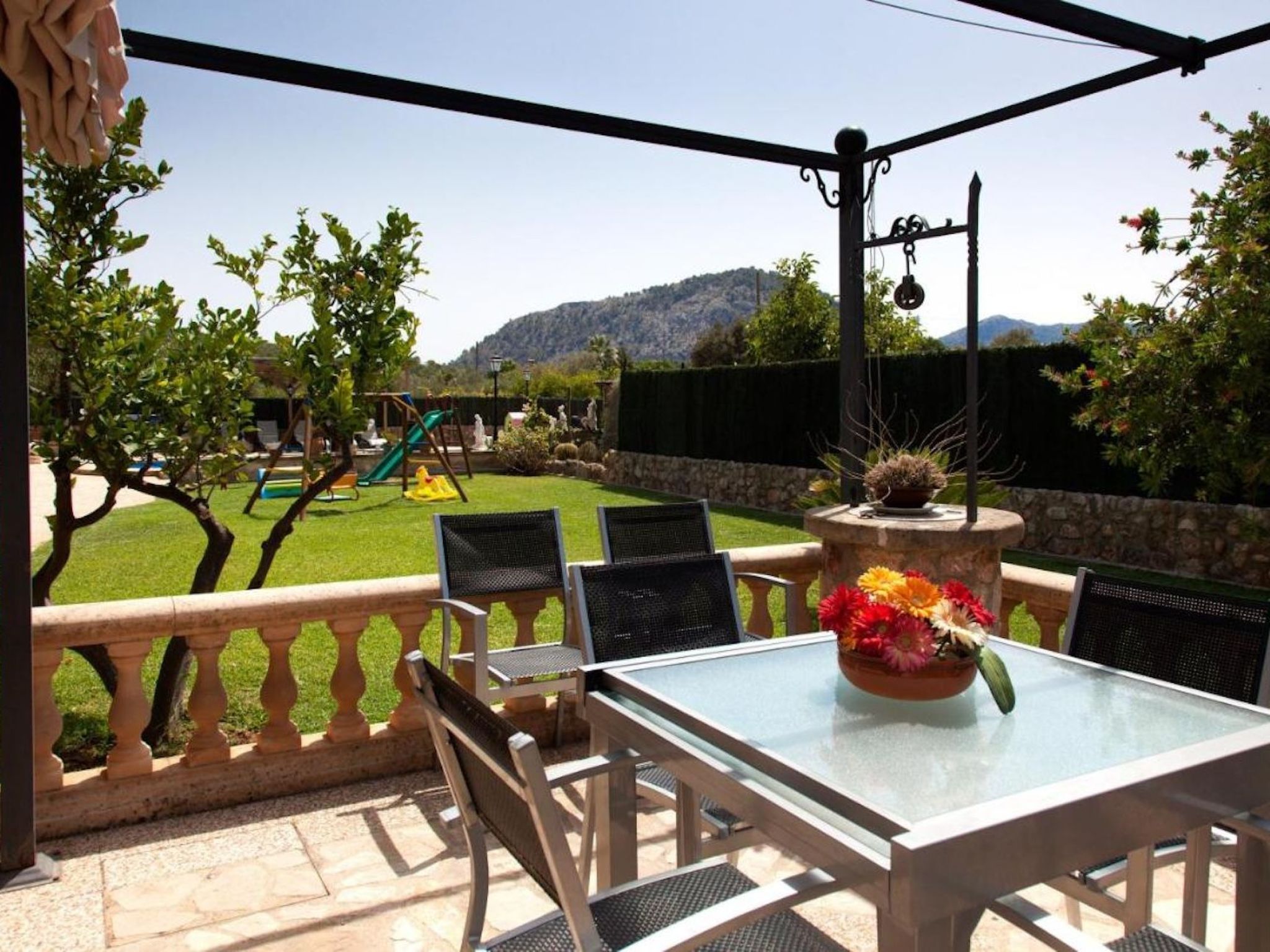 Schöne Villa ganz in der Nähe von Pollença-Drinnen