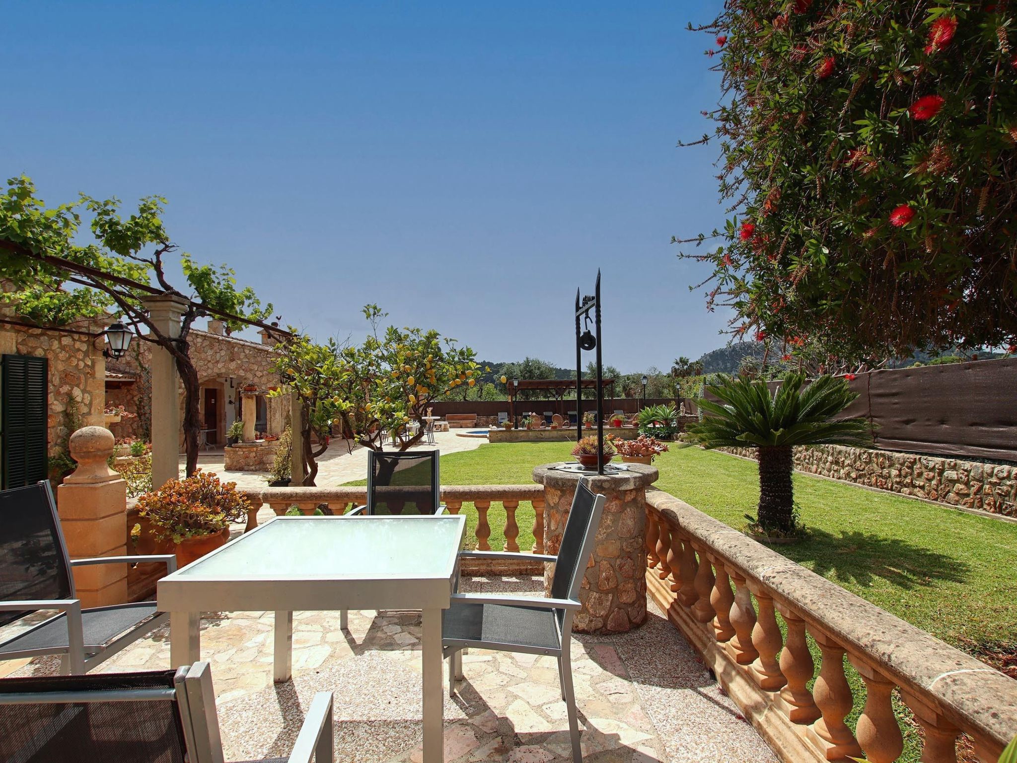 Schöne Villa ganz in der Nähe von Pollença-Drinnen