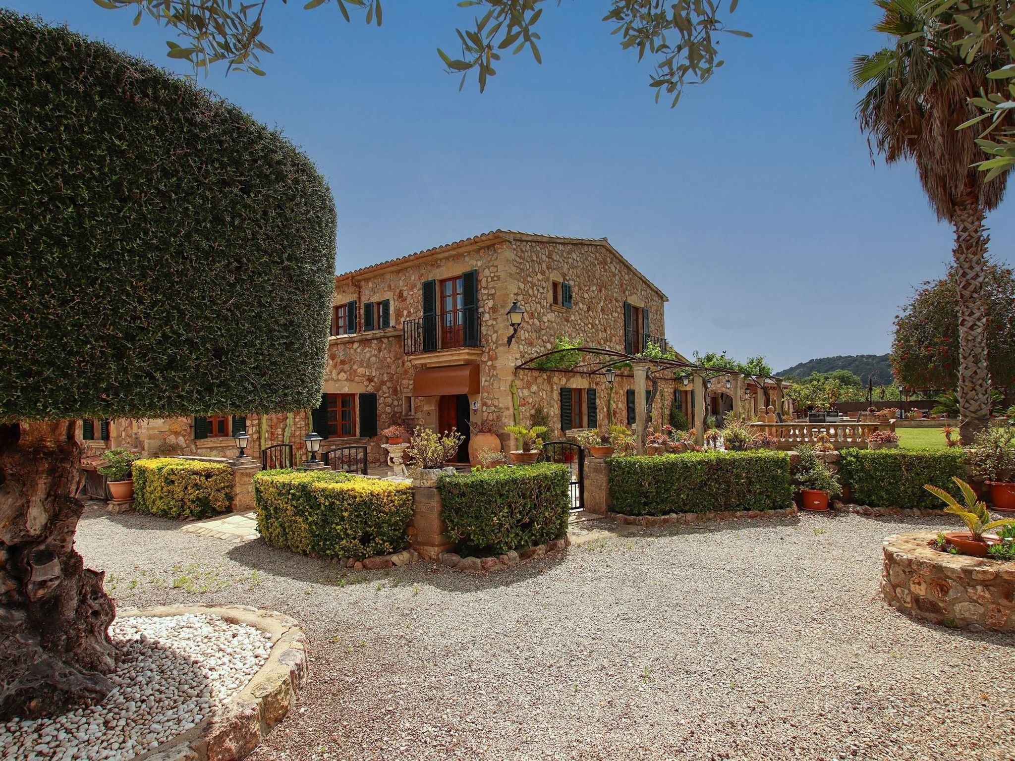 Schöne Villa ganz in der Nähe von Pollença-Drinnen