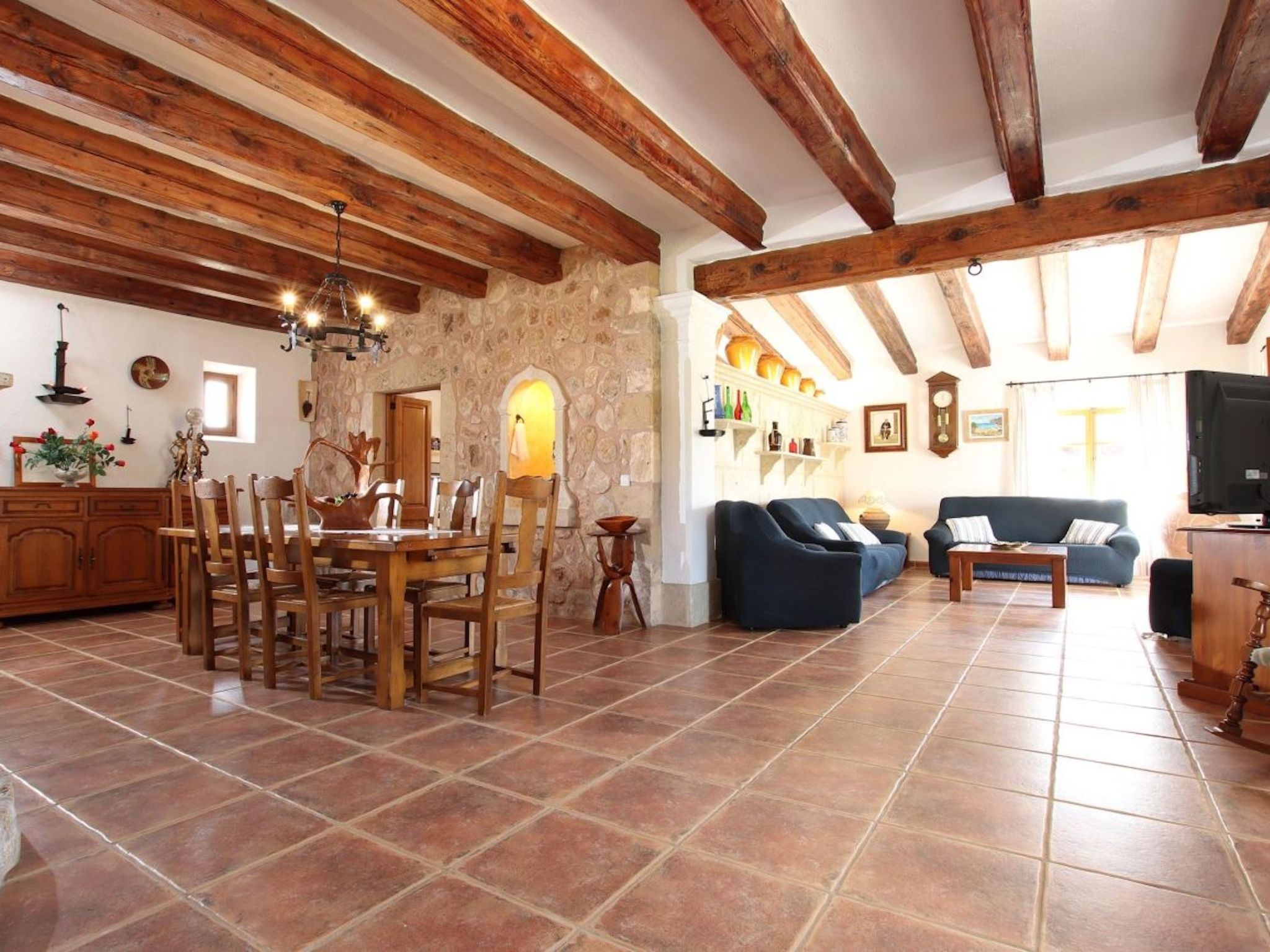 Schöne Villa ganz in der Nähe von Pollença-Drinnen