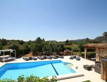 Prachtig gerestaureerde finca met privézwembad en biljart in Pollença - thumbnail 5