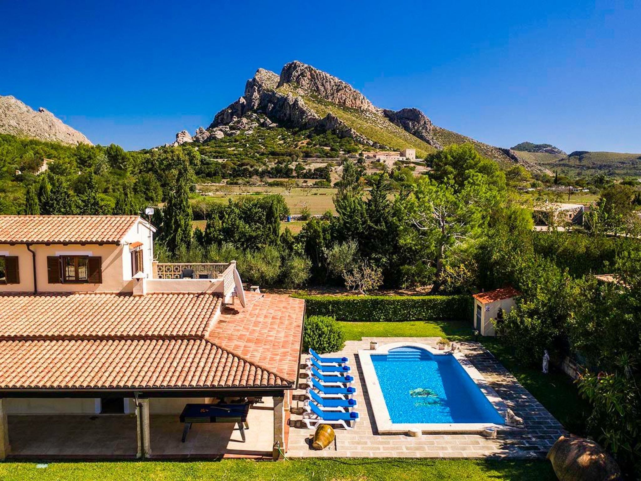 Tolle Ferienvilla Barraca mit privatem Pool-Dedans