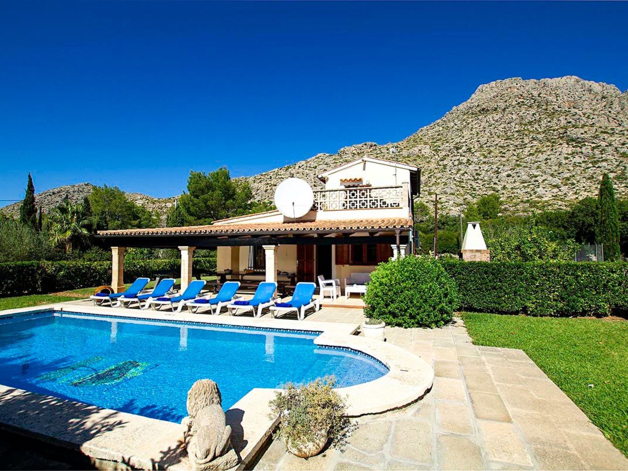 Tolle Ferienvilla Barraca mit privatem Pool-Dedans