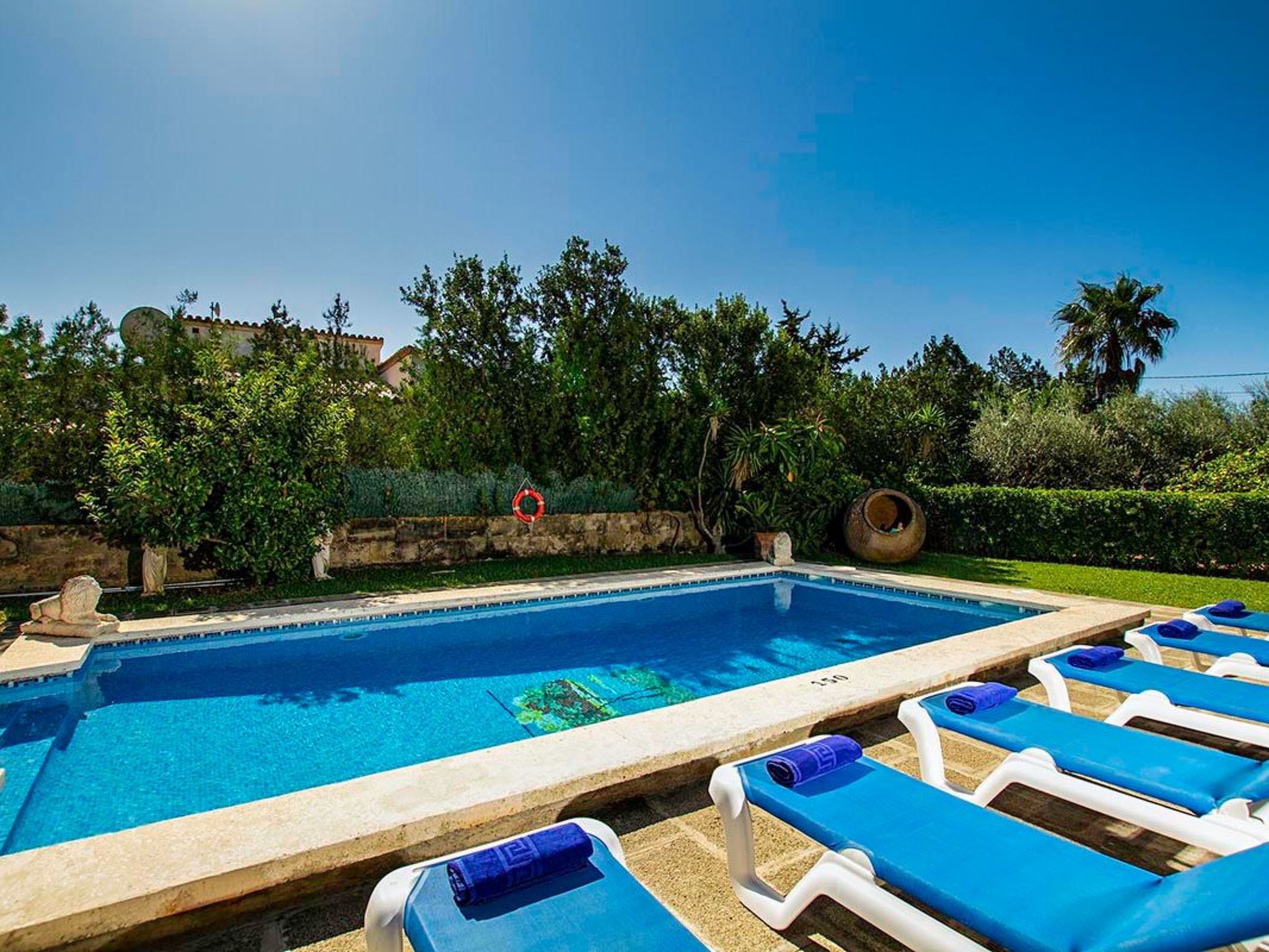 Tolle Ferienvilla Barraca mit privatem Pool-Dedans