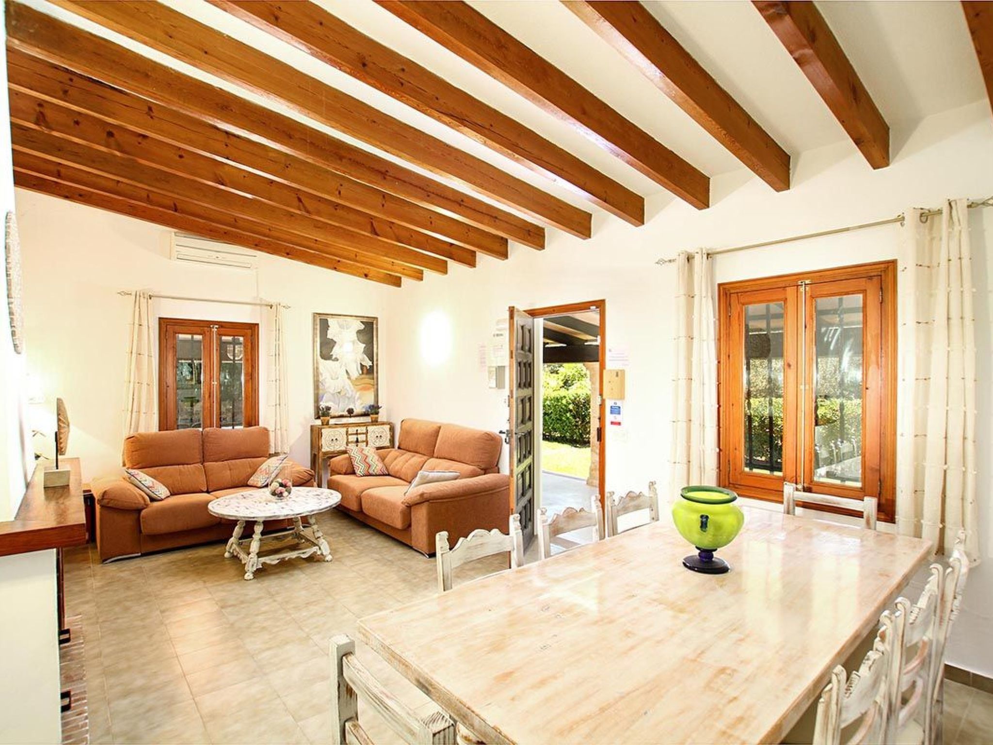 Tolle Ferienvilla Barraca mit privatem Pool-Dedans