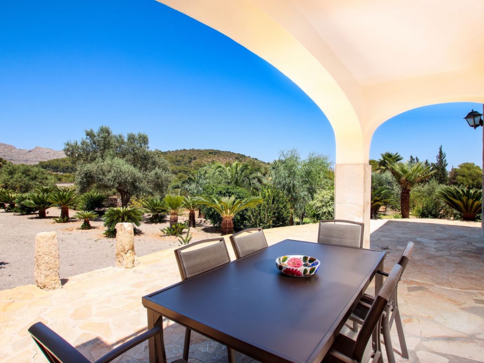 Prächtiges Landhaus mit spektakulärer Aussicht-Binnen