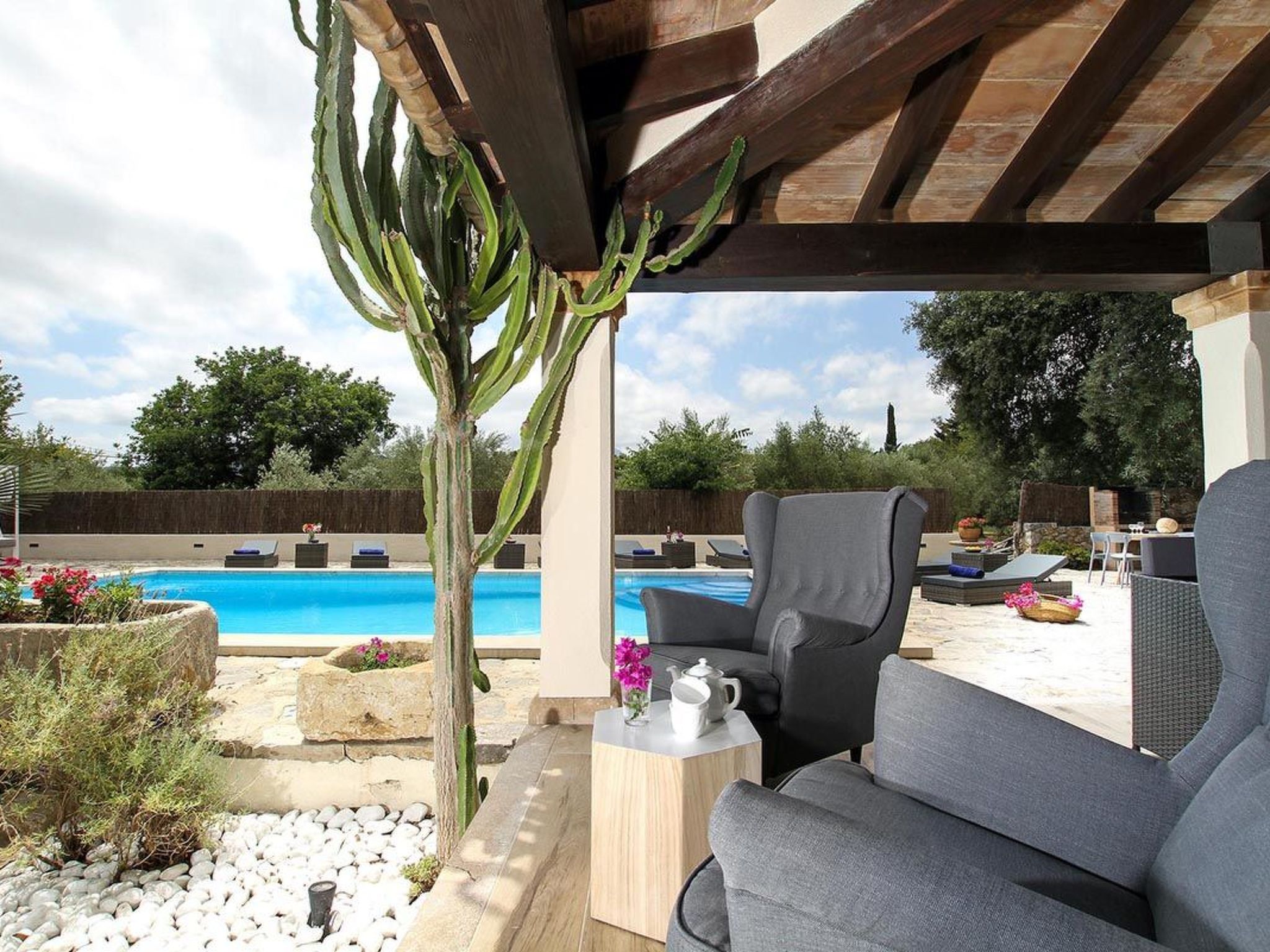 Spektakuläre neu renovierte Villa in Pollensa-Dedans