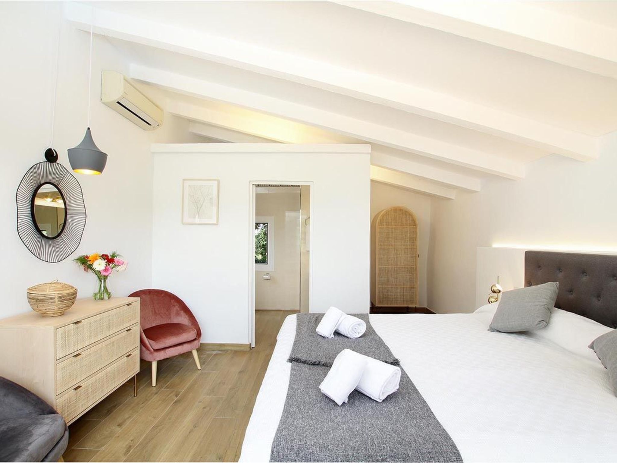 Spektakuläre neu renovierte Villa in Pollensa-Dedans