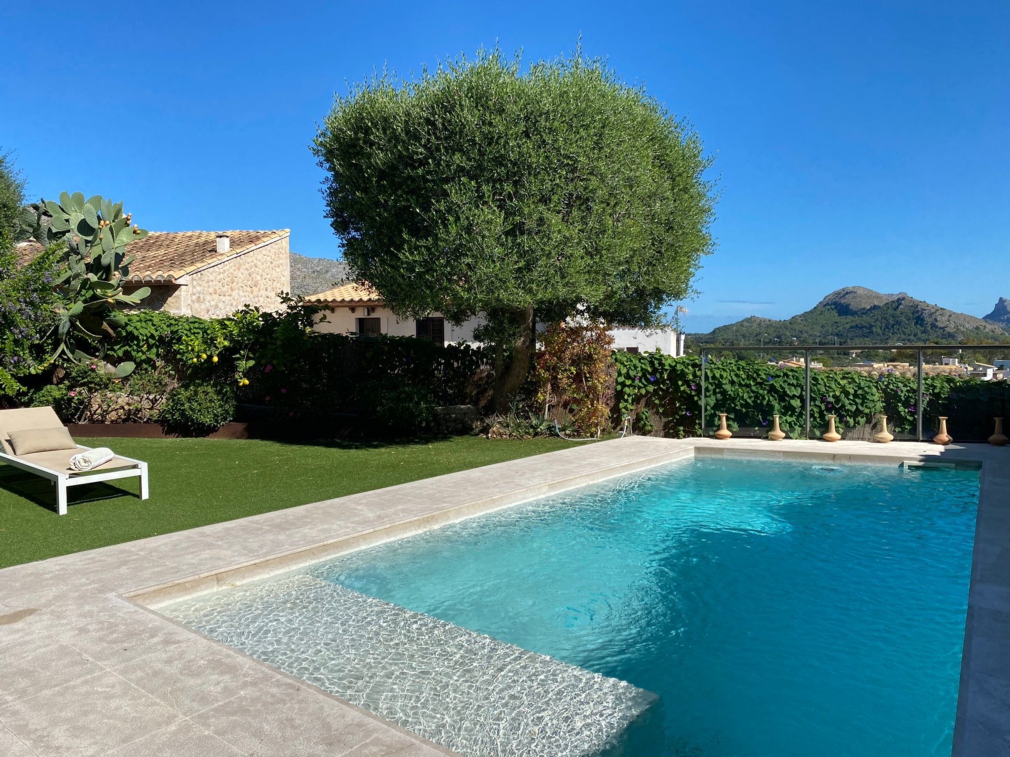 Photo of mit Garten, Grill und Terrasse