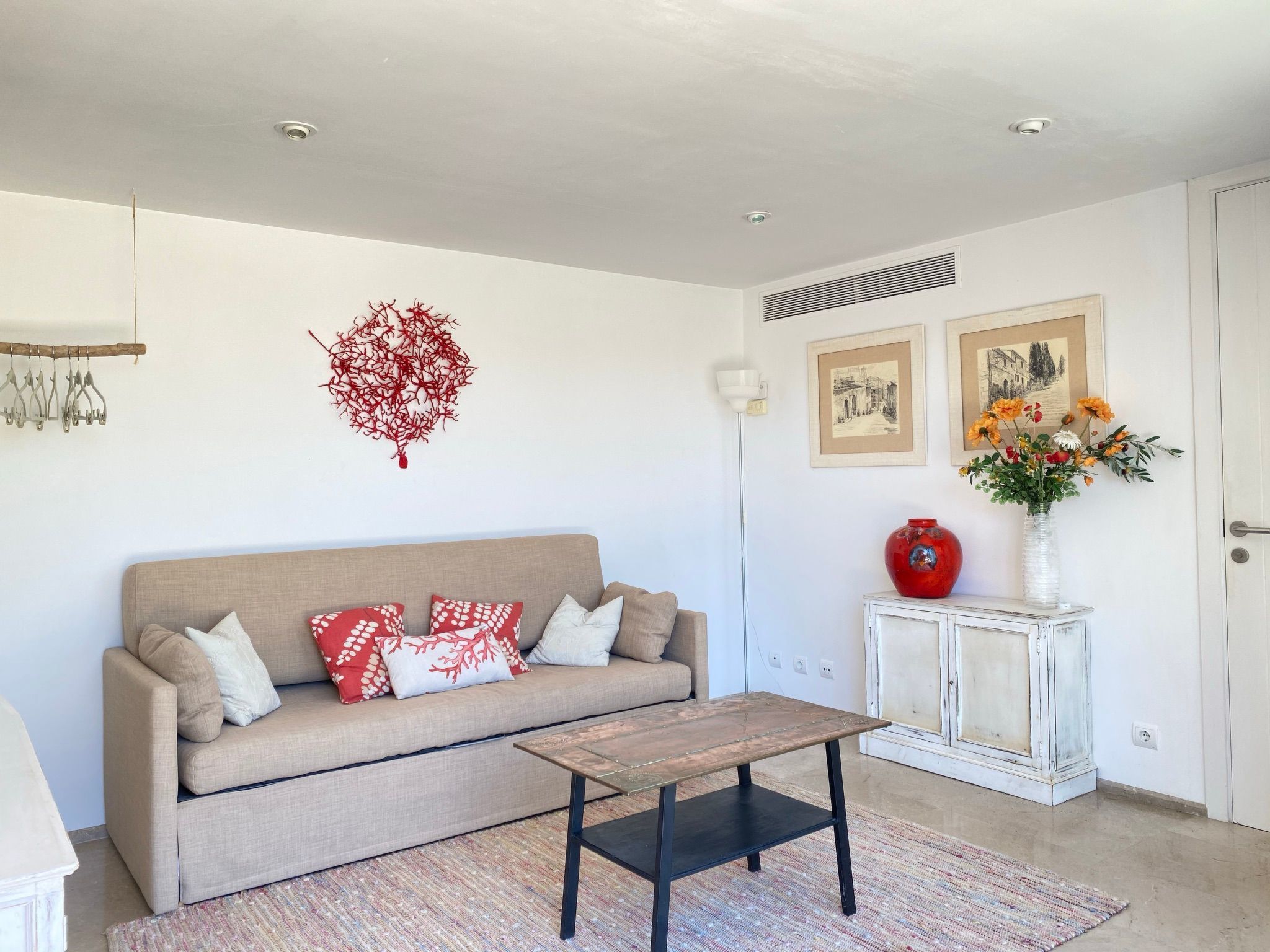 Photo of mit Garten, Grill und Terrasse