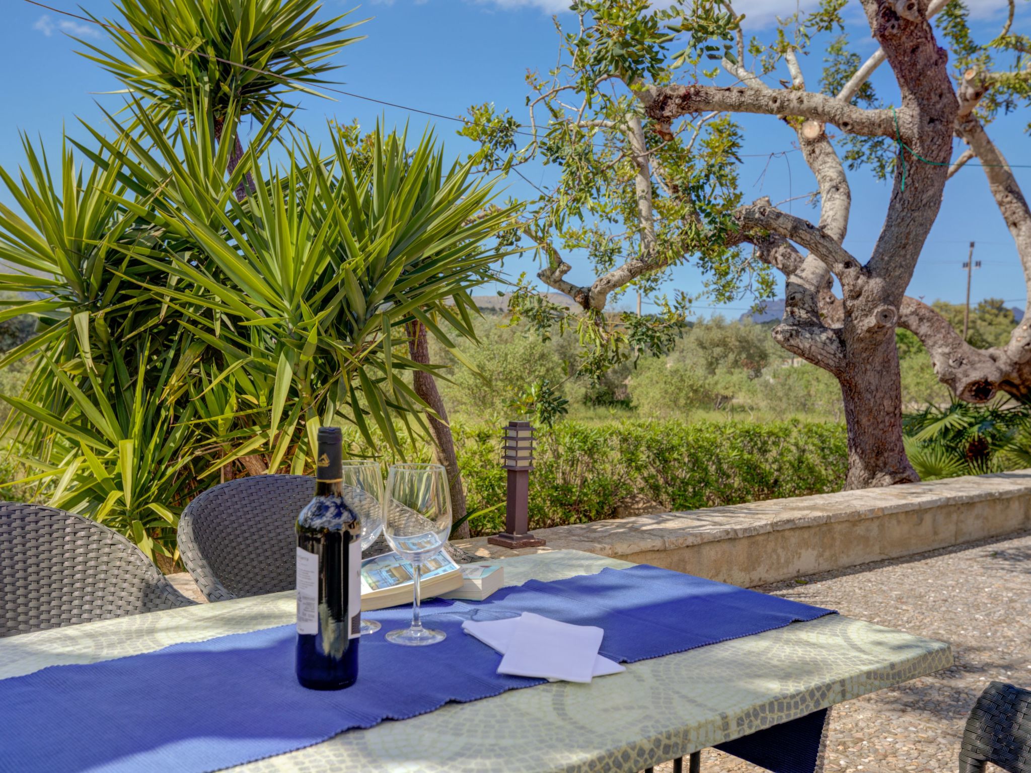 In Pollença mit Großem Pool-Outside