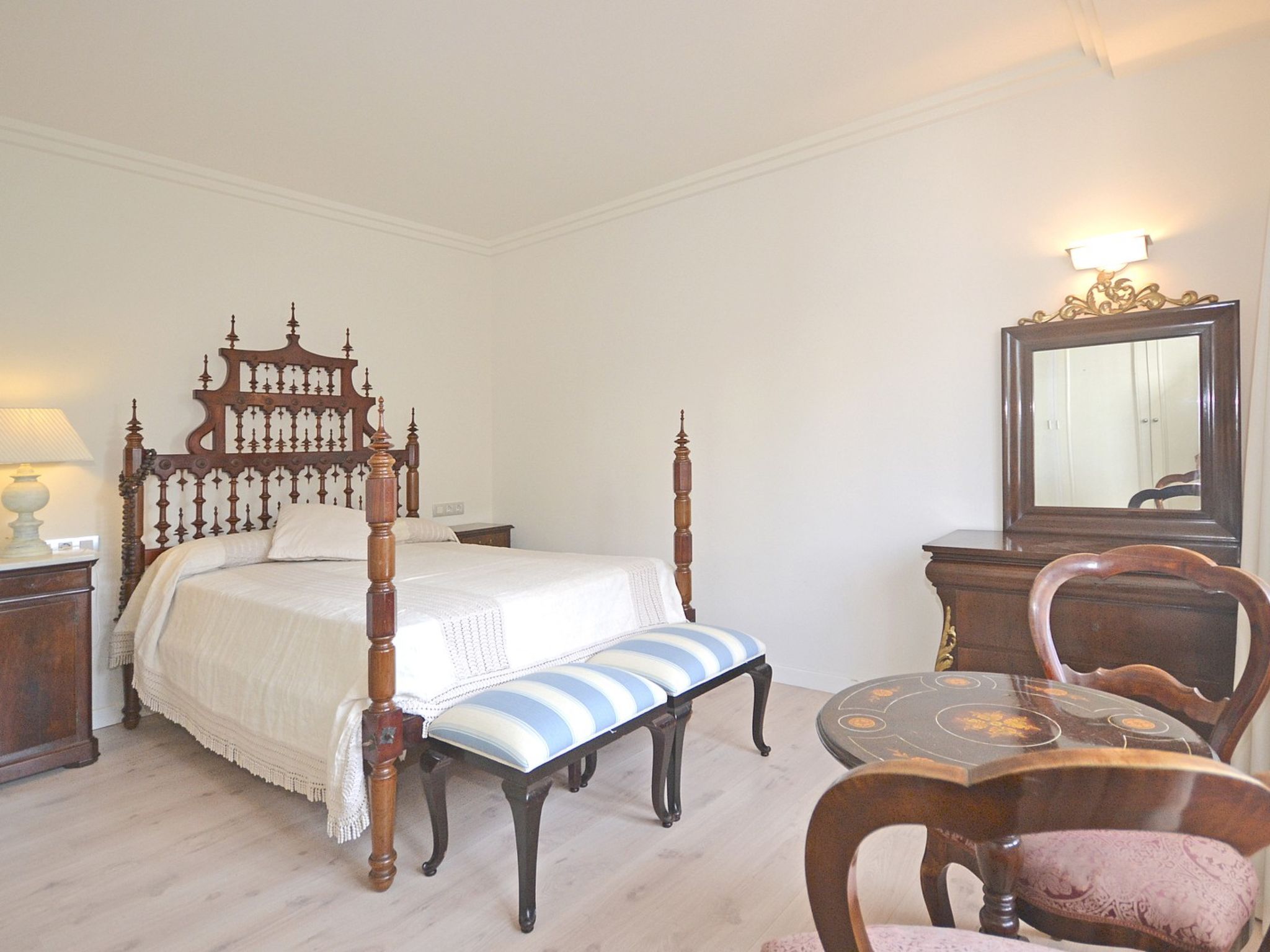 Photo of Llenaire - Xata