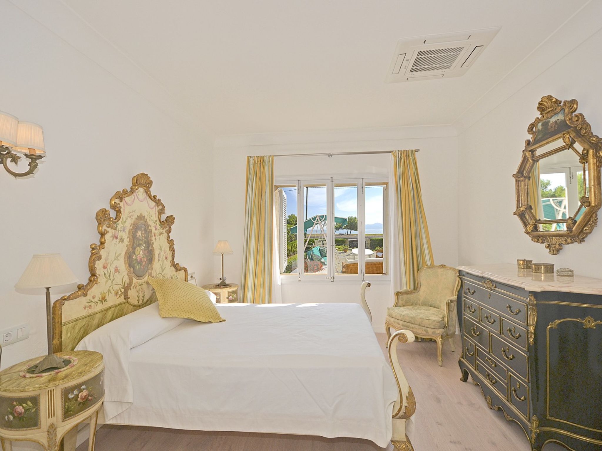 Photo of Llenaire - Xata