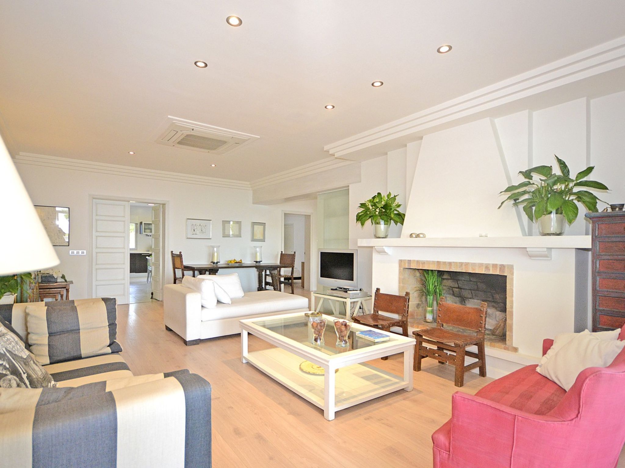 Photo of Llenaire - Xata