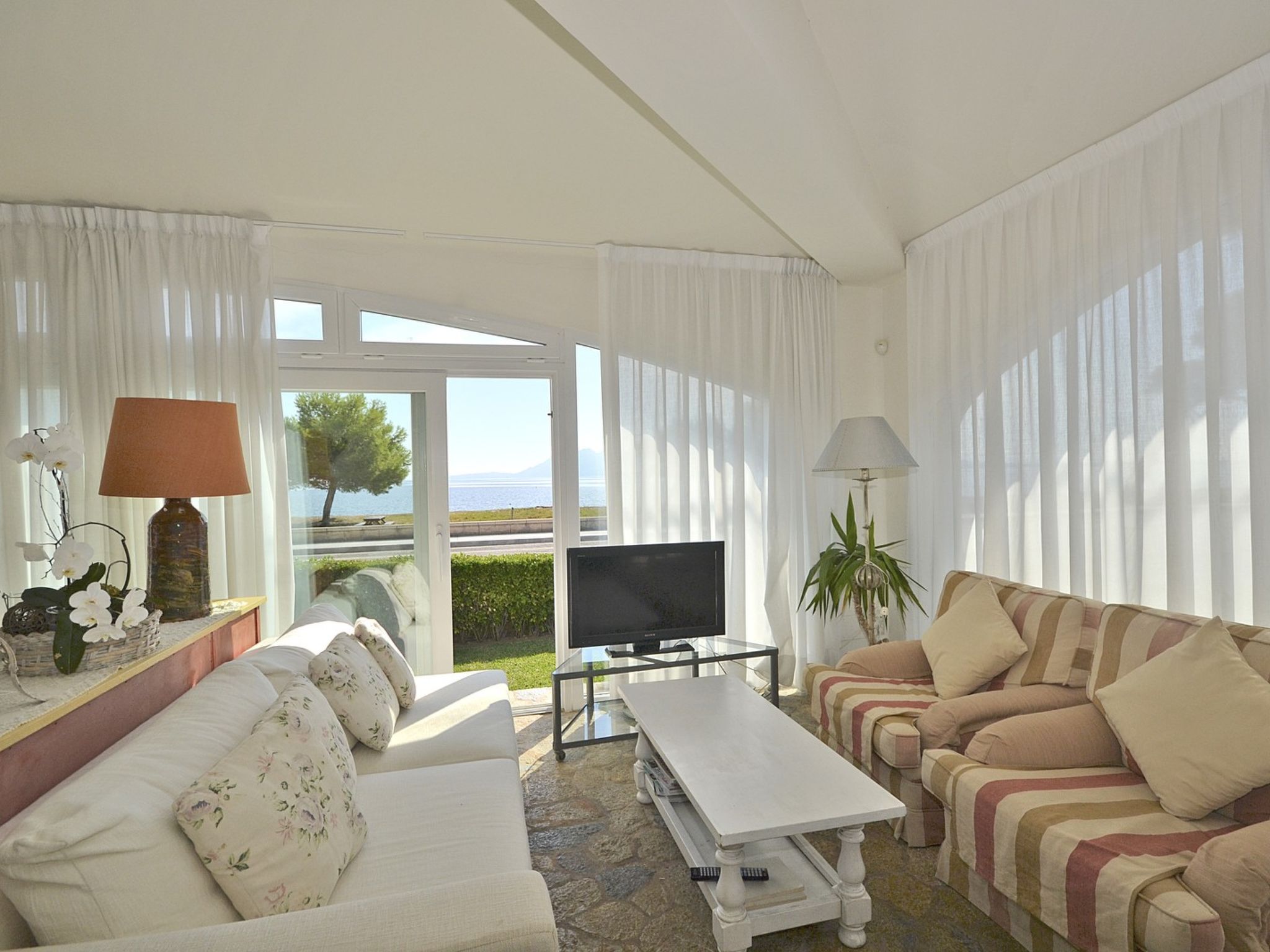 Photo of Llenaire - Xata