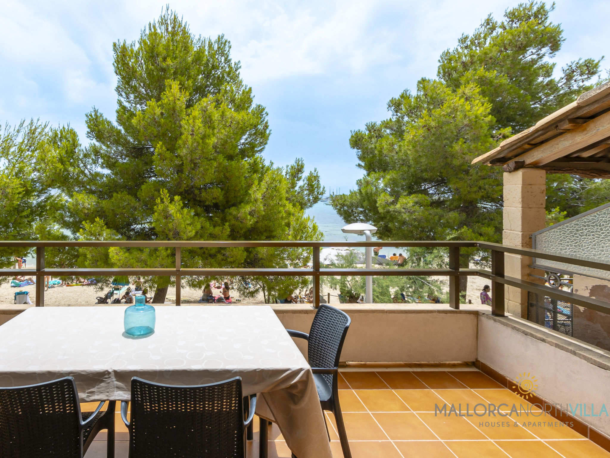 Photo of Apartamento Voramar I: Primera Línea en Pine Walk