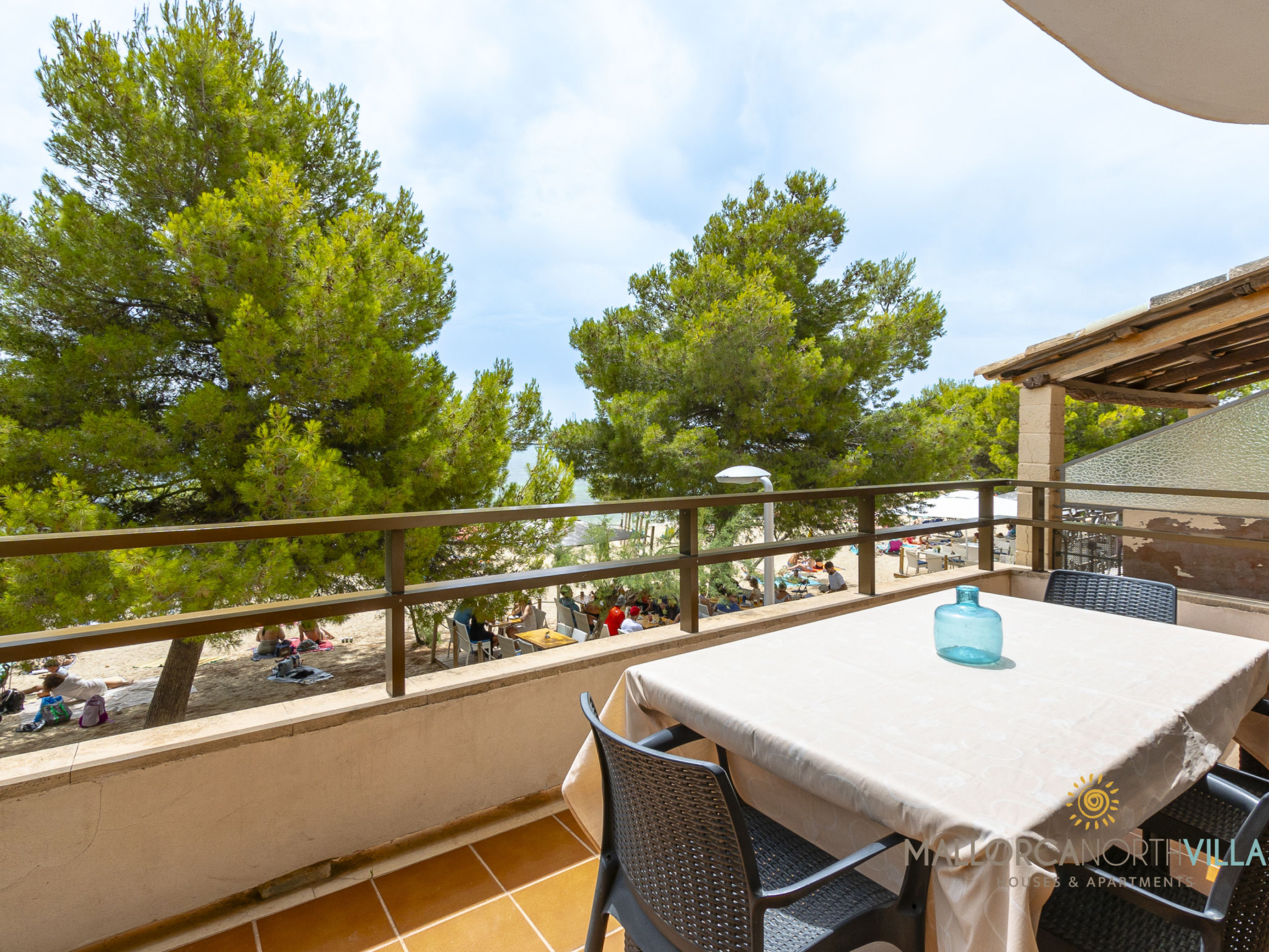 Photo of Apartamento Voramar I: Primera Línea en Pine Walk