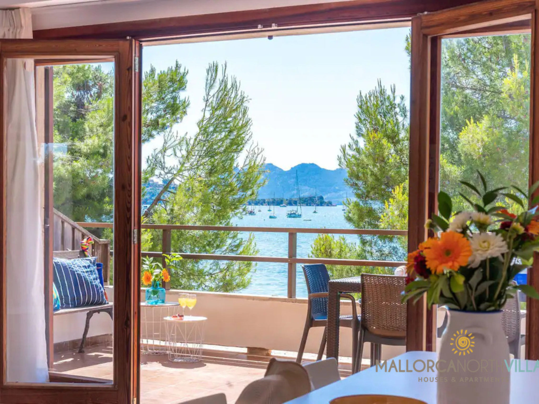 Photo of Apartamento Voramar I: Primera Línea en Pine Walk