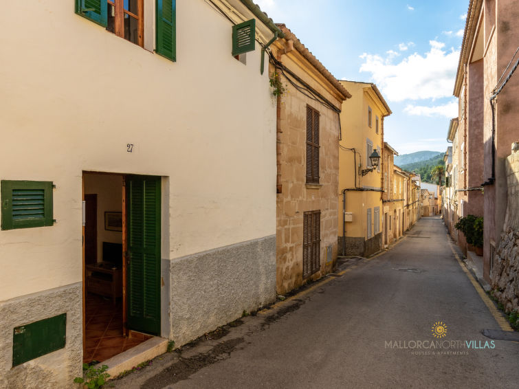 Vakantiehuis met open haard in het hart van Pollença in Pollença