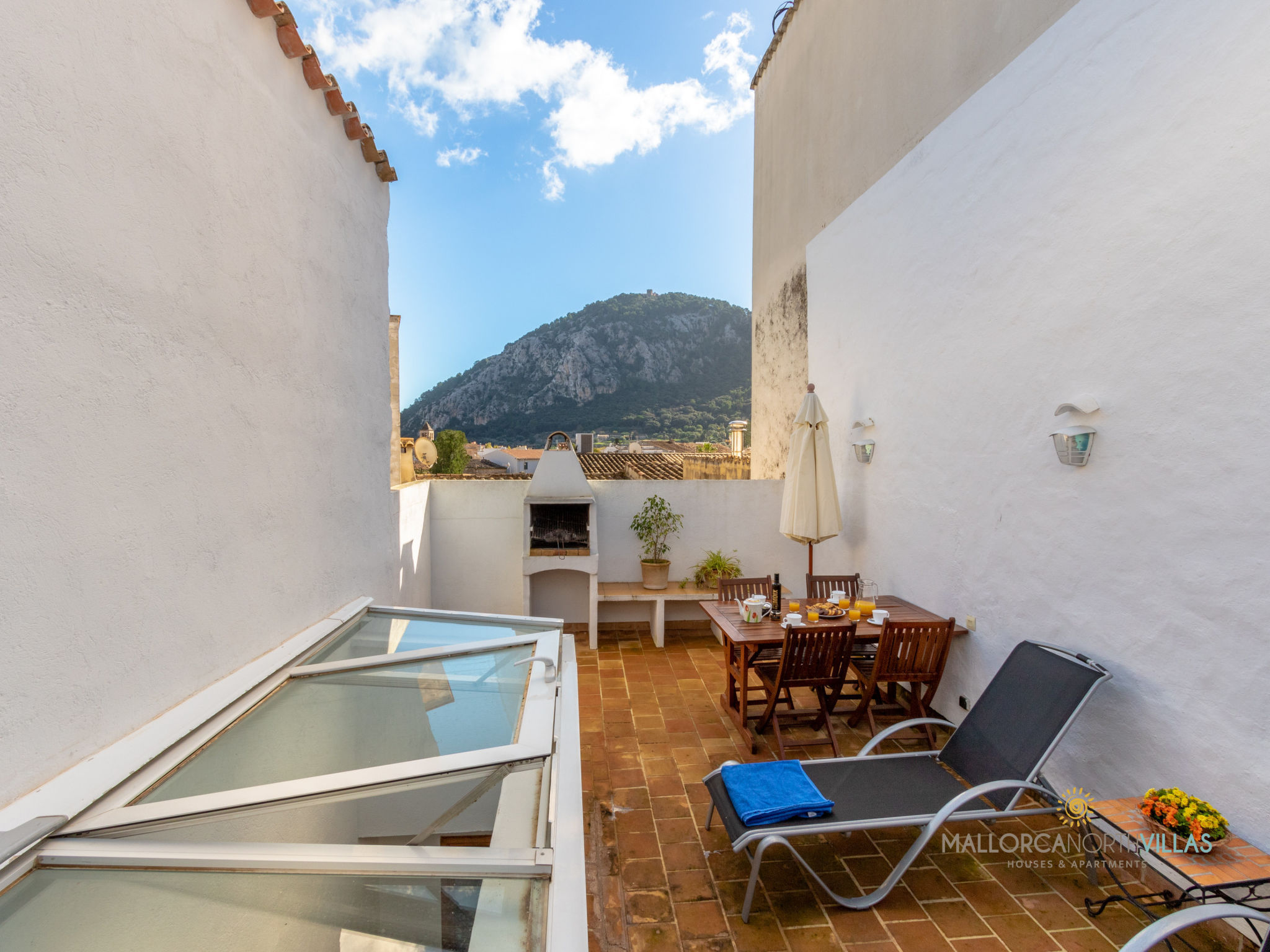 Photo of Casa Joana Acogedora Casa de Pueblo con Terraza