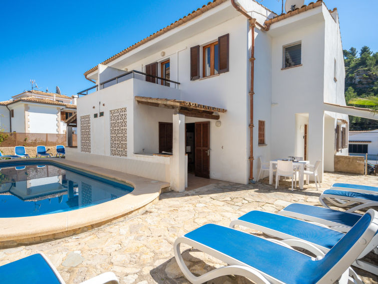 Search and Stay destination Cala Sant Vicenç, IB - Spain from AU$ 374. Clara R