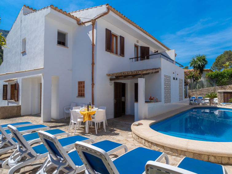Search and Stay destination Cala Sant Vicenç, IB - Spain from AU$ 374. Clara R