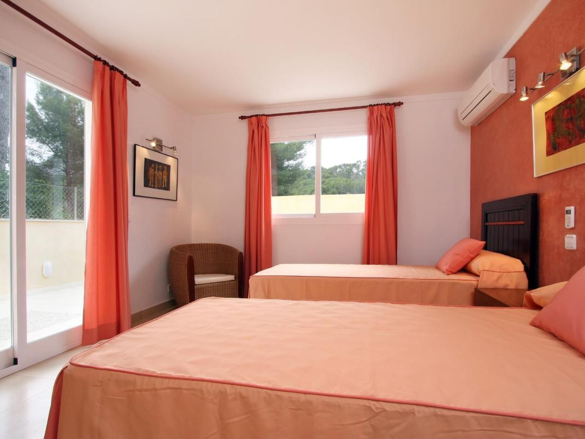 Villa Medina, Cala Sant Vicenç-Dedans