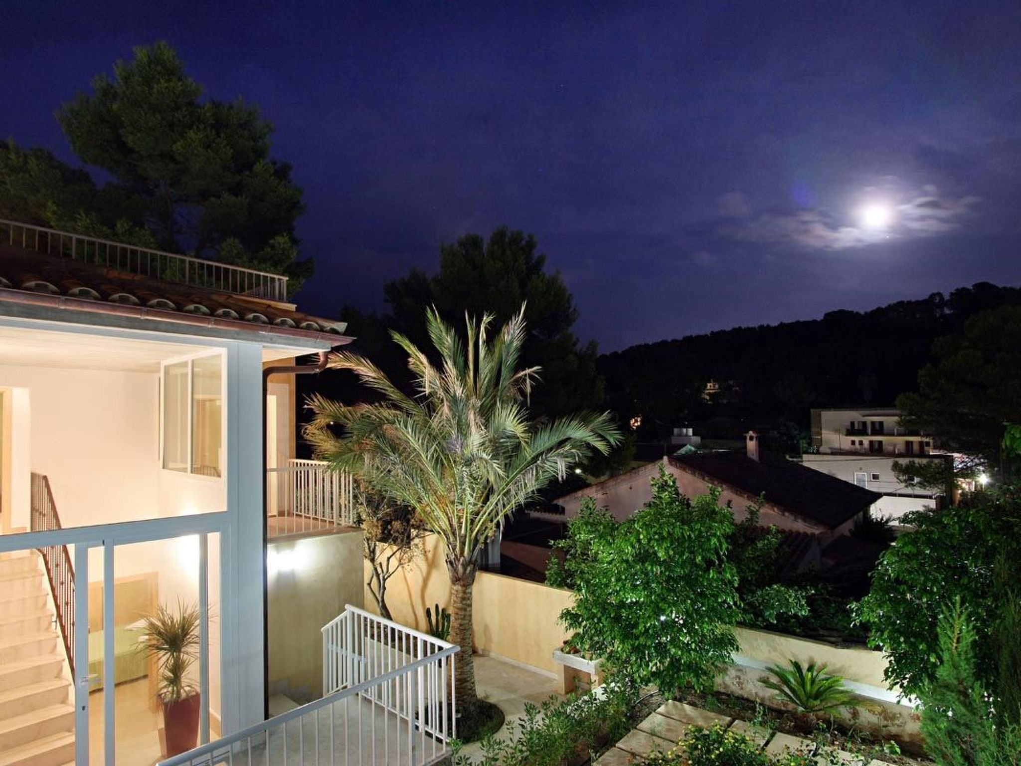 Villa Medina, Cala Sant Vicenç-Dedans