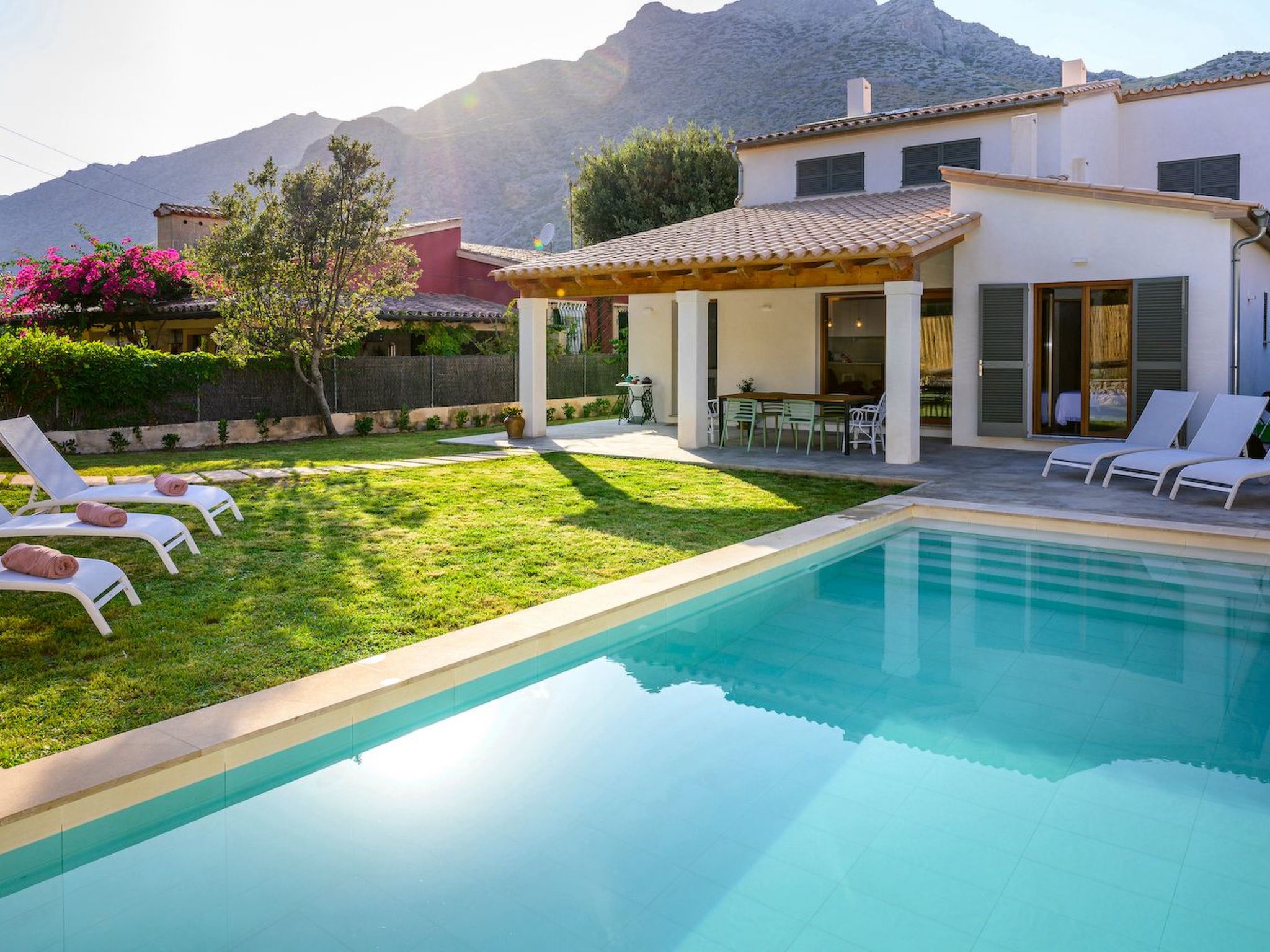 Vakantiehuis met privé zwembad in Cala San Vicente (Spanje) voor 6 personen