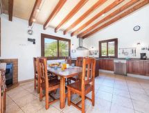 Villa Alexandria: Jouw privéparadijs aan Cala Sant Vicenç - thumbnail 5