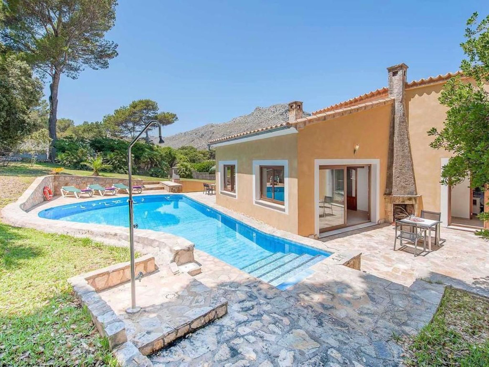 Vakantiehuis met privé zwembad in Cala San Vicente (Spanje) voor 6 personen