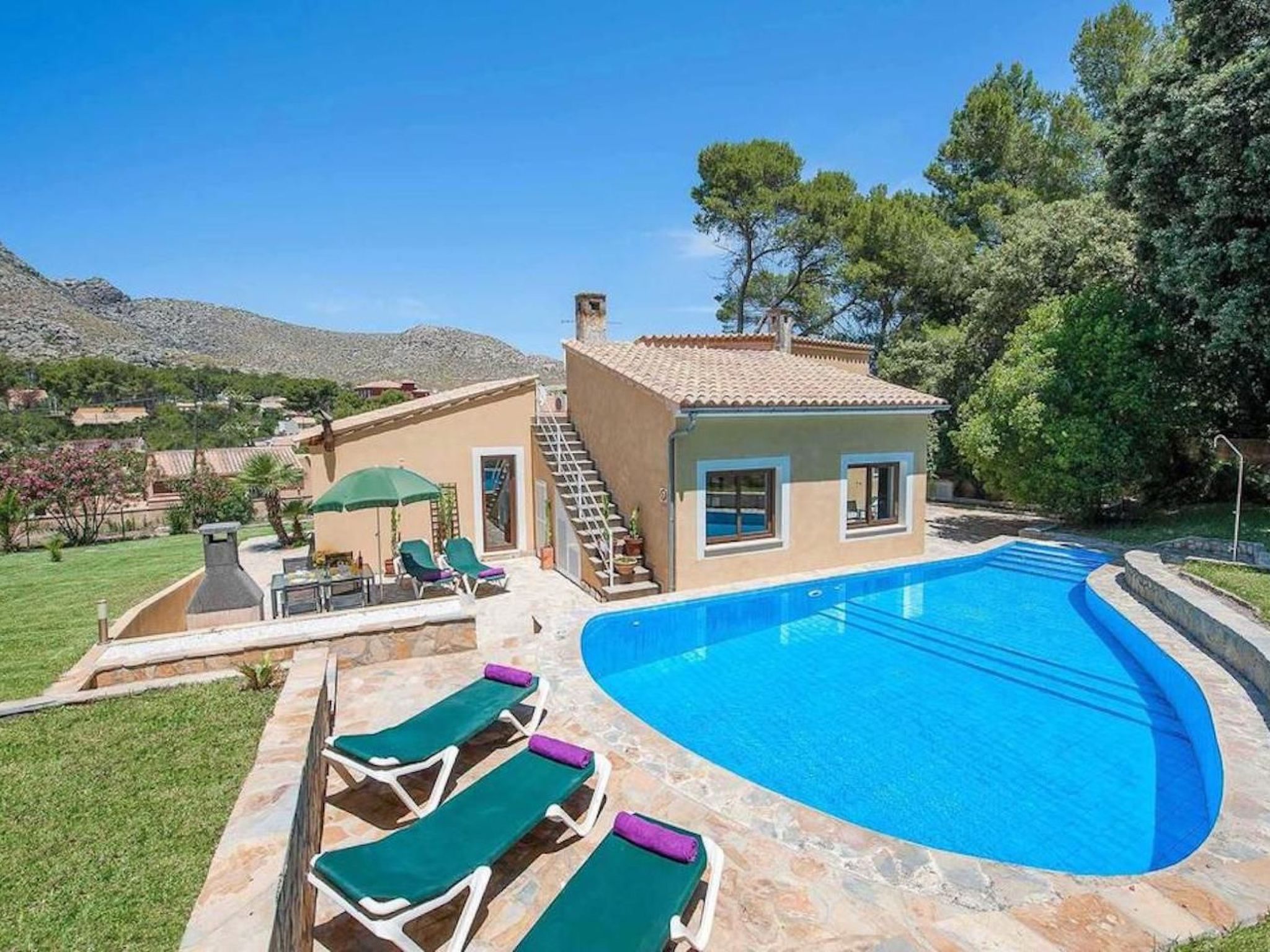 Villa Alexandria Cala Sant Vicenç-Binnen