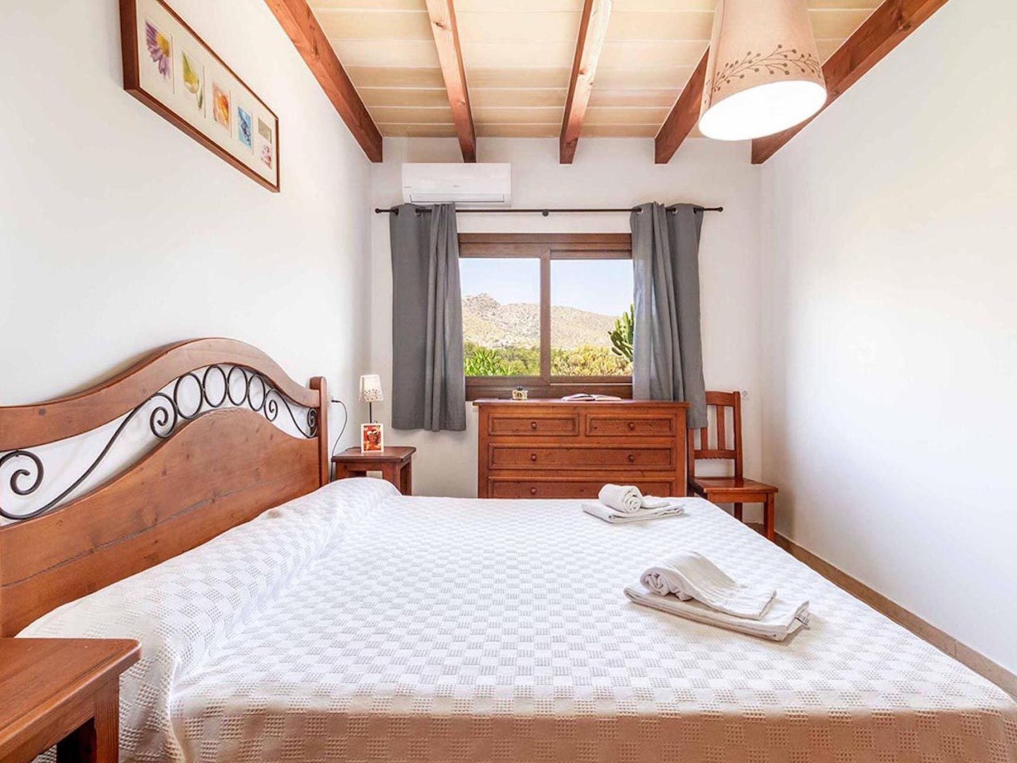 Villa Alexandria Cala Sant Vicenç-Binnen