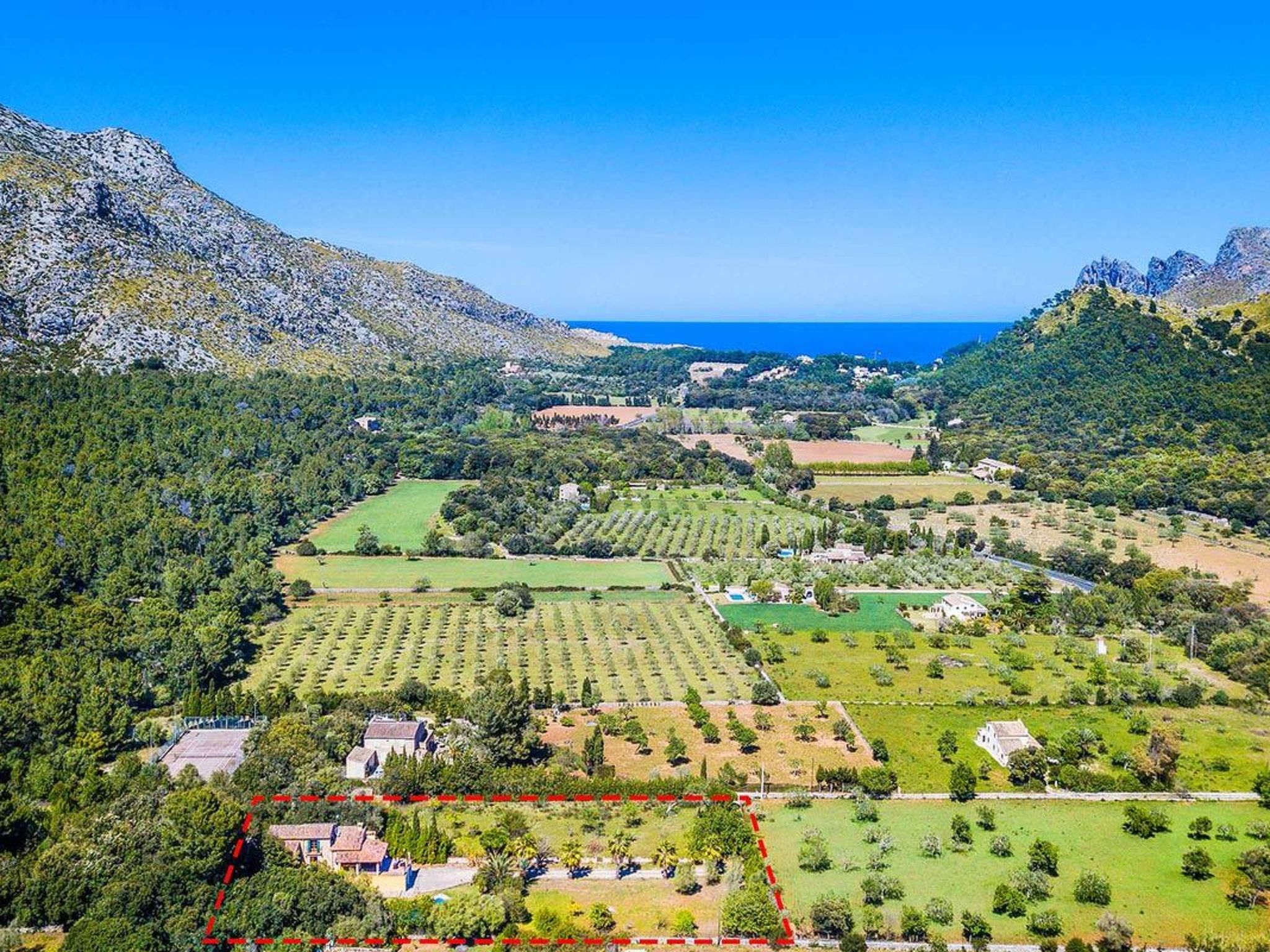 Finca Tomas, Cala Sant Vicenç-Dedans